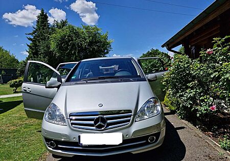 Mercedes-Benz A 180 Autotronic Elegance