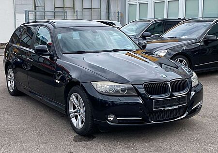 BMW 318 D Kombi/Navigation-Xenon-Panorama-PDC-AHK