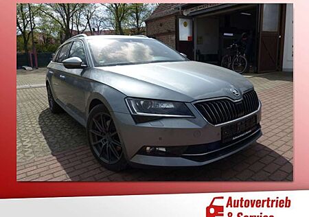 Skoda Superb 2.0 TDI Style Autom.,Tempom.,Navi,AHK