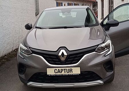 Renault Captur TCe Mild Hybrid 140 EDC GPF EVOLUTION