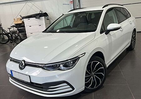 VW Golf Volkswagen VIII 1.0 eTSi Variant Automatik **LED*ACC**