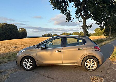 Peugeot 208 PureTech 82 Active