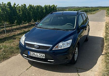 Ford Focus Turnier 1.6 16V Style+