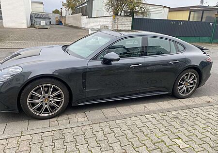 Porsche Panamera 4S Diesel