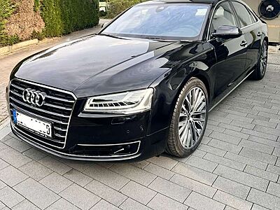 Audi A8 4.2 TDI (clean diesel) Absolute Vollausstattung !!
