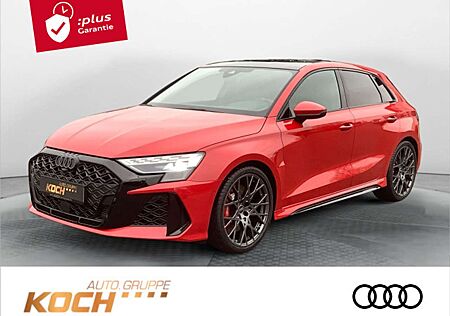 Audi RS3 MATRIX LED,RS AGA,PANO,Adaptives