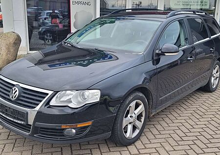 VW Passat Variant Volkswagen 2.0 TDI Trendline+Ahk/PDC/Sitzh./8fach ber.