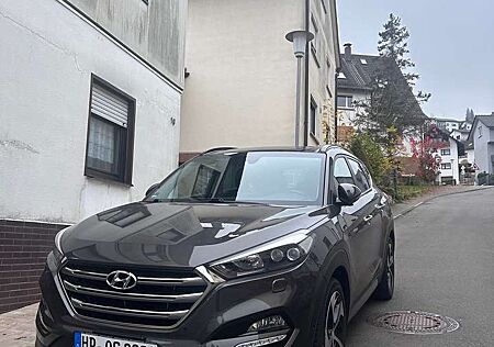 Hyundai Tucson 2.0 crdi Xpossible 4wd 136cv auto