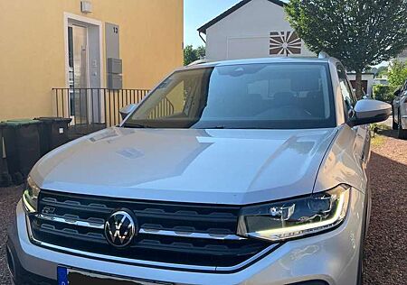 VW T-Cross Volkswagen R-Line