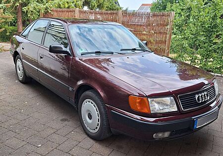 Audi 100 100 2.6 E Europa