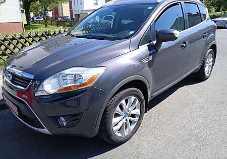 Ford Kuga 2.0 TDCi 2x4 Scheckheft