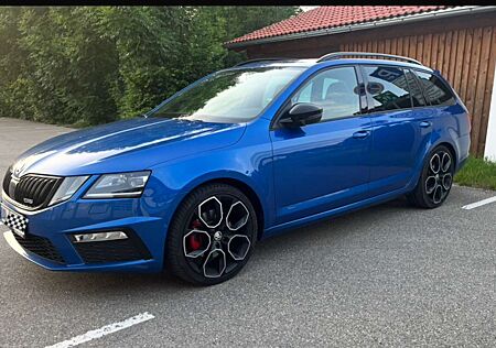 Skoda Octavia Combi 2.0 TDI 4x4 DSG RS60