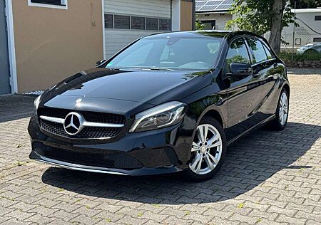 Mercedes-Benz A 180 A-Klasse A180 BlueEff ILS PDS Navi Leder Euro 6