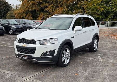 Chevrolet Captiva 2.2 D LTZ 4WD 1 Hand Anzahl Sitzplätze 7