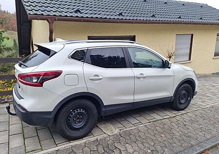 Nissan Qashqai 1.6 DIG-T TEKNA