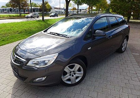 Opel Astra 1.4 Turbo Edition*Kombi*Mod2012*Klima*Sitzh*PDC*