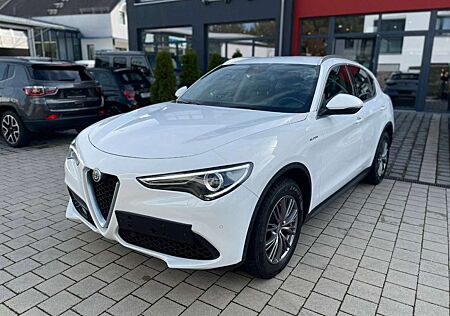 Alfa Romeo Stelvio Q4 Navi, Assis.-,Komf.-,Winter-Paket