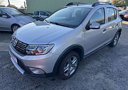 Dacia Sandero Stepway Prestige AHK TÜV NEU