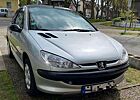 Peugeot 206 75 Petit Filou