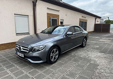 Mercedes-Benz E 220 d (213.004)