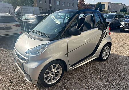 Smart ForTwo cabrio 1.0 52kW mhd*Klima*Servo*Navi*Top