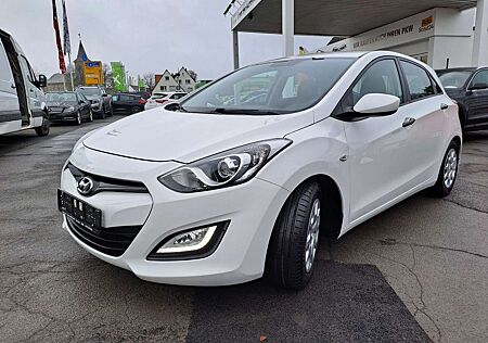 Hyundai i30 Classic *1. Hand*Klimaanlage*Scheckheft*