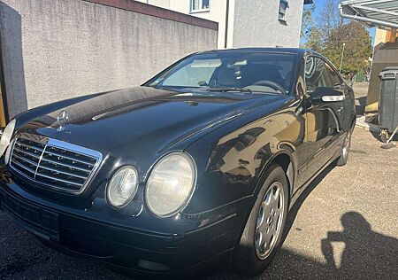 Mercedes-Benz CLK 200 Coupe Elegance