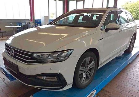 VW Passat Variant Volkswagen R-Line 2.0TDI DSG LED Navi ACC