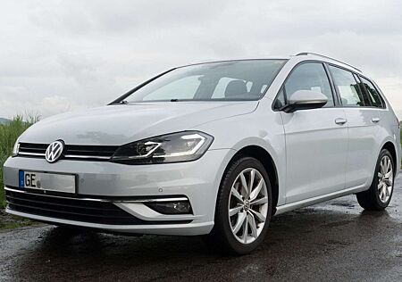 VW Golf Variant Volkswagen 1.0 TSI Comfortline AHK