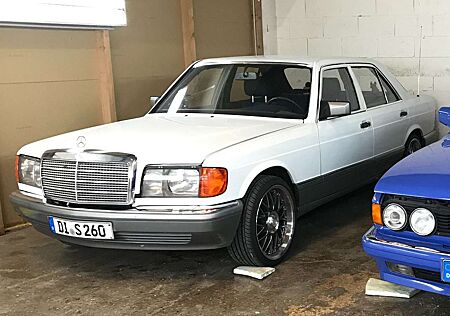 Mercedes-Benz S 260 SE