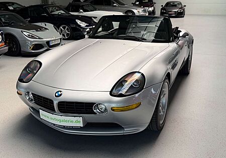 BMW Z8 Performance Paket TOP Zustand Scheckheft V8
