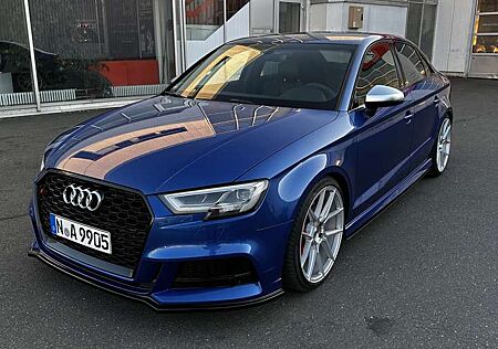 Audi S3 Limousine S tronic Quattro