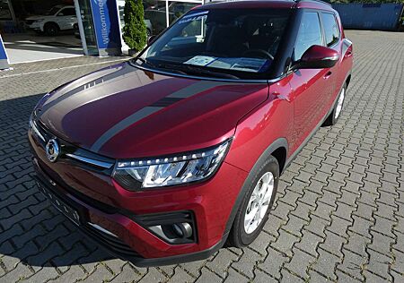 SsangYong Tivoli 1,5T 2WD Quartz Benzin Navi Sitzheizung Alu LED TZ