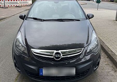 Opel Corsa D 2013