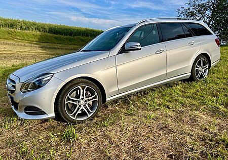 Mercedes-Benz E 350 BlueTec 4Matic (212.294)