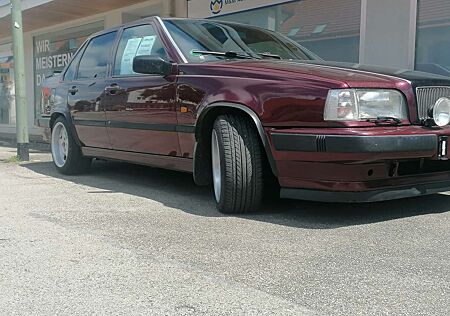 Volvo 850 GLT