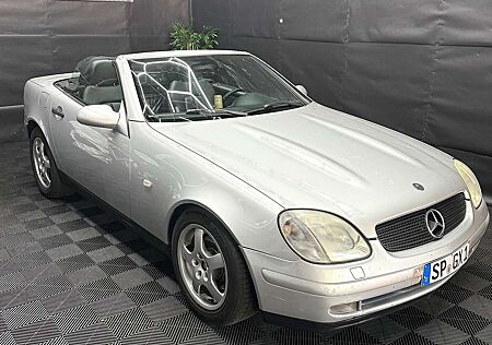 Mercedes-Benz SLK 200 Cabrio