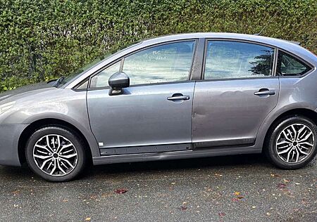 Citroën C4 Citroen 1.4 16V Tonic