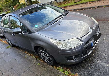 Citroën C4 Citroen 1.4 16V Tonic