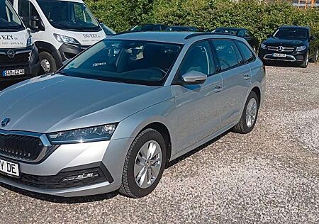 Skoda Octavia Combi Ambition
