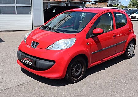 Peugeot 107 Filou 70 Klima_5 trg_1. Hand Scheckheft