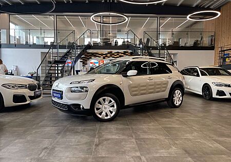 Citroën C4 Cactus Citroen W-OneTone *NAVI*SZHZ*AHK*TEMPOMAT*PDC*