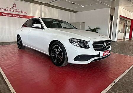 Mercedes-Benz E 220 d lim. *2. Hd. + Ambiente + LED + 360° Kamera