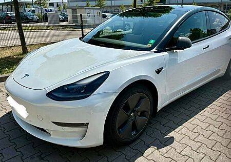 Tesla Model 3 Langstreckenbatt. AWD Dual Motor *ACC BOOST*