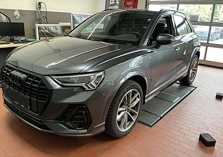 Audi Q3 45 TFSI e S tronic S line CarPlay|AHK|Standhzg|LED