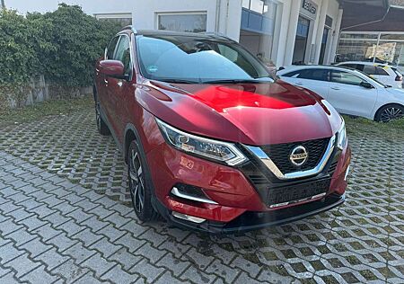 Nissan Qashqai 1.3 DIG-T 160PS Tekna