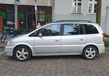 Opel Zafira 1,8 16V