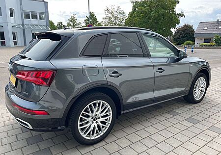 Audi Q5 45 TFSI quattro S tronic