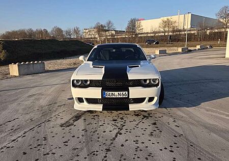 Dodge Challenger Automatik SXT AWD Plus