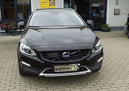 Volvo V60 CC V60 Cross Country D4 AWD Geartronic Summum,STHZ